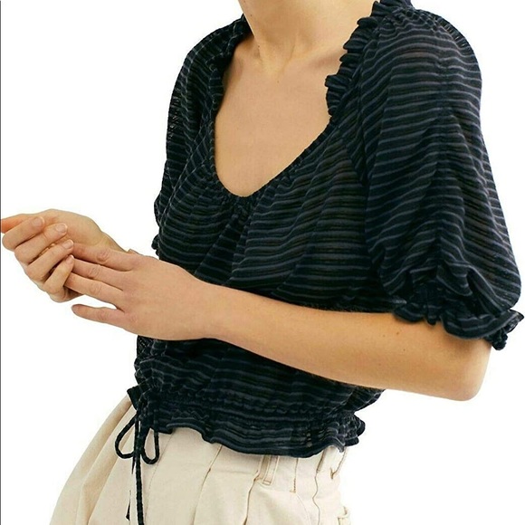 Free People Tops - Free People dorthy crop top